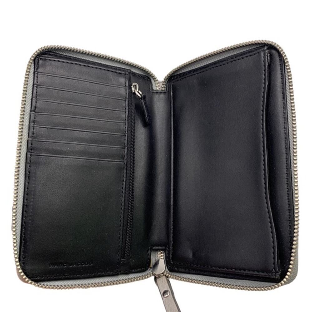 MARC JACOBS Gray Wallet with Phone Slot - Picture 5 of 8